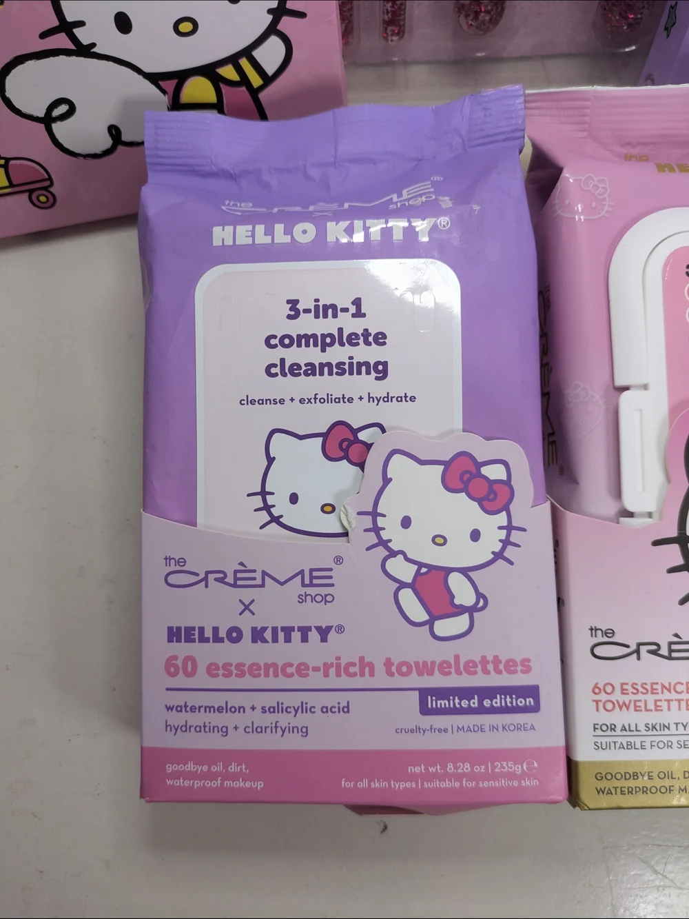 Hello Kitty x The Crème Shop Ultimate Beauty Bundle Brush Set Masks & Wipes